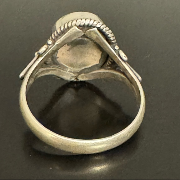 Vintage Sterling Silver Turquoise Ring - Picture 6 of 9